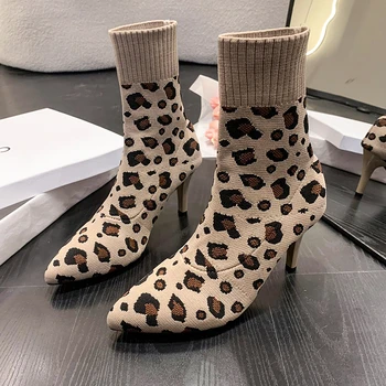 Женская обувь 2023, высококачественные короткие ботинки с леопардовым принтом, модные и элегантные уличные ботинки, женские ботинки на высоком каблуке с острым носком.