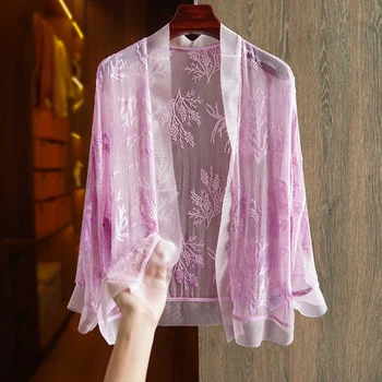 Шелковая рубашка Женская 2023, Новинка лета, Изысканная вышивка, Уникальный и элегантный женский топ с V-образным вырезом и рукавами 