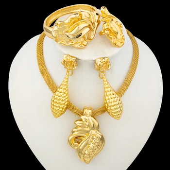 Ювелирные изделия золотого цвета из Дубая, Роскошное Большое ожерелье с подвеской, висячие серьги, Свадебный набор для новобрачных, браслет-оберег, кольцо, аксессуары для вечеринок